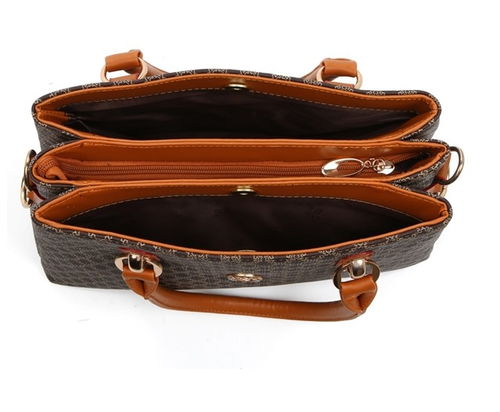 本人想做包包加工,正在進行設備采購 加工方向有了 就是下面的包包,求指教